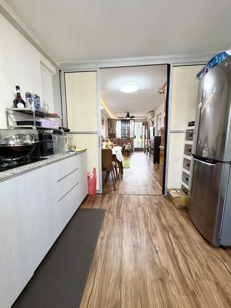 501 Bedok North Street 3, 501 Bedok North Street 3, 2 Bedrooms, 635 sqft, HDB Flat For Sale, by Ashley Chai 蔡忝玲, 500109765 - Kitchen - PropertyGuru.com.sg