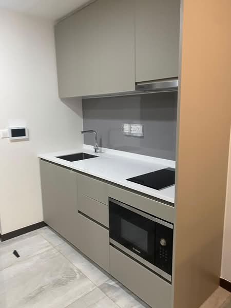 Lake Grande, 10 Jurong Lake Link, 2 Bedrooms, 614 sqft, Condominium For Sale, by Zhou Li, 500109777 - Kitchen - PropertyGuru.com.sg