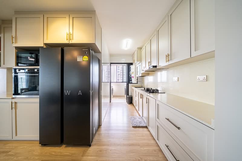 415D Northshore Drive, 415D Northshore Drive, 3 Bedrooms, 1,012 sqft, HDB Flat For Sale, by Wayne Tang, 500109785 - Kitchen - PropertyGuru.com.sg