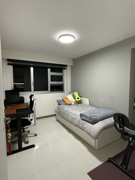 228B Ang Mo Kio Street 23, 228B Ang Mo Kio Street 23, 3 Bedrooms, 1,001 sqft, HDB Flat For Sale, by Jaslyn Tan, 500109794 - Bedroom - PropertyGuru.com.sg