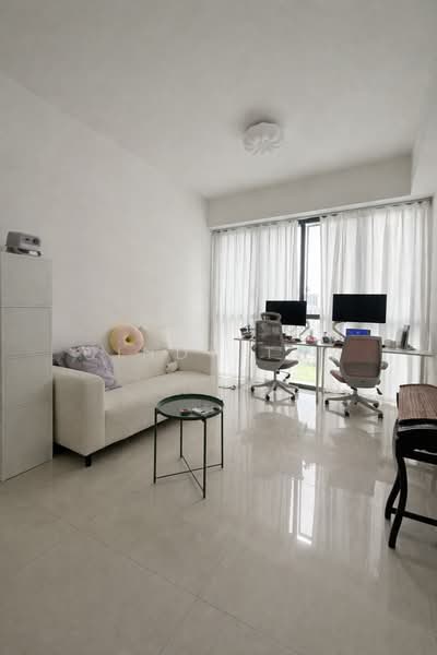 Sky Vue, Bishan Street 14, 1 Bedroom, 495 sqft, Condominium For Sale, by Cindy Tay, 500109799 - Living Room - PropertyGuru.com.sg