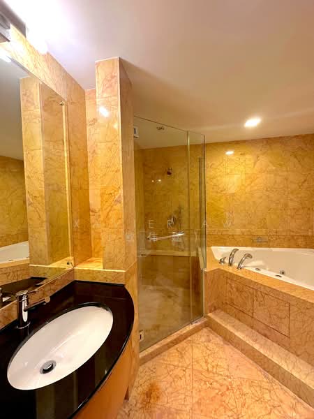 Orchard Scotts, 11 Anthony Road, 3 Bedrooms, 1,647 sqft, Condominium For Rent, by Xavier Aw (欧伟廷), 500109801 - Bathroom - PropertyGuru.com.sg