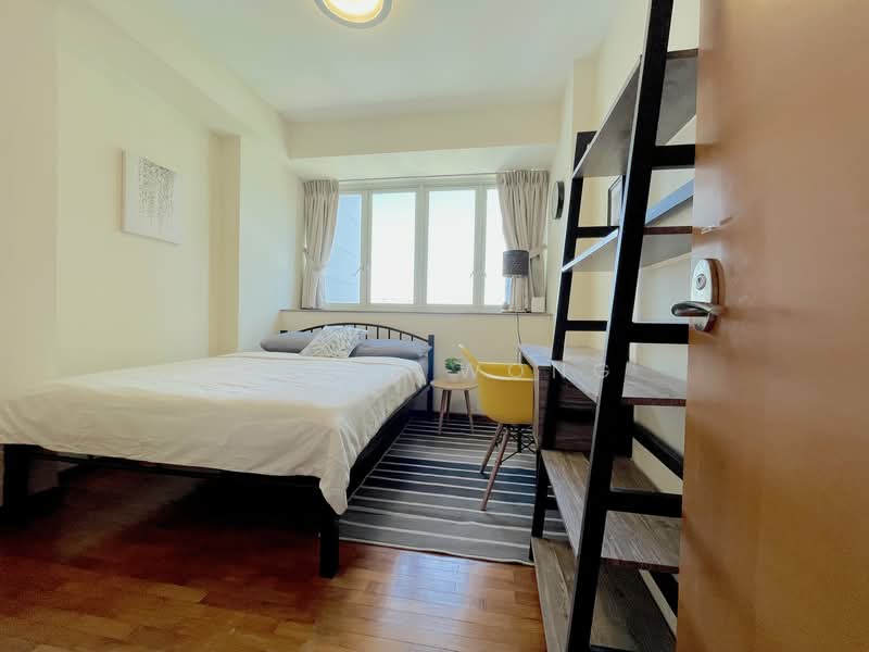 Queens, 10 Stirling Road, Room Rental, 160 sqft, Condominium For Rent, by Addie Wong, 500109816 - Bedroom - PropertyGuru.com.sg