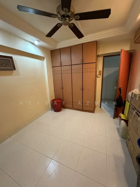 584 Woodlands Drive 16, 584 Woodlands Drive 16, 3 Bedrooms, 979 sqft, HDB Flat For Sale, by Asyraf Azman, 500109820 - Interior - PropertyGuru.com.sg