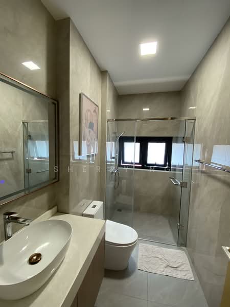 5X Chartwell Drive, Chartwell Drive, 7 Bedrooms, 9,600 sqft, Semi-Detached House For Sale, by Sherry Ng, 500109827 - Bathroom - PropertyGuru.com.sg