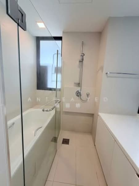 Domus, 8 Irrawaddy Road, 2 Bedrooms, 904 sqft, Condominium For Rent, by Anthea Yeo 杨丽娇, 500109830 - Bathroom - PropertyGuru.com.sg
