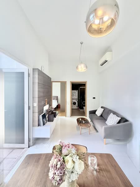 Vacanza @ East, 38 Lengkong Tujoh, 2 Bedrooms, 560 sqft, Condominium For Sale, by Adrian Chay, 500109843 - Living Room - PropertyGuru.com.sg