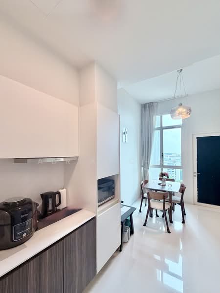Vacanza @ East, 38 Lengkong Tujoh, 2 Bedrooms, 560 sqft, Condominium For Sale, by Adrian Chay, 500109843 - Kitchen - PropertyGuru.com.sg