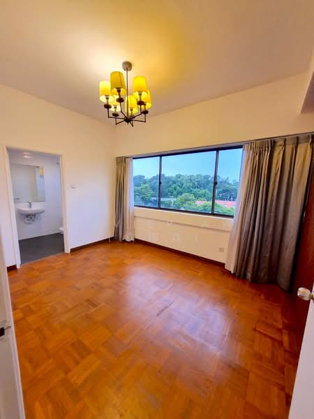 The Cairnhill, 4 Cairnhill Rise, 4 Bedrooms, 2,809 sqft, Condominium For Rent, by Xavier Aw (欧伟廷), 500109851 - Bathroom - PropertyGuru.com.sg