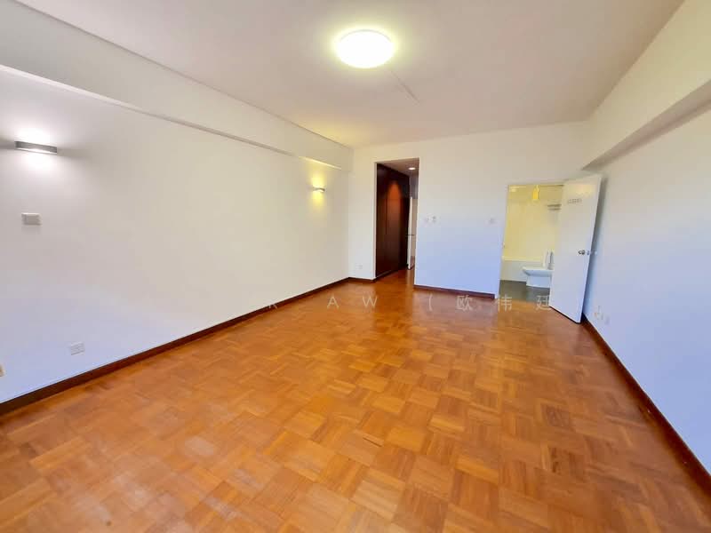 The Cairnhill, 4 Cairnhill Rise, 4 Bedrooms, 2,809 sqft, Condominium For Rent, by Xavier Aw (欧伟廷), 500109851 - Living Room - PropertyGuru.com.sg