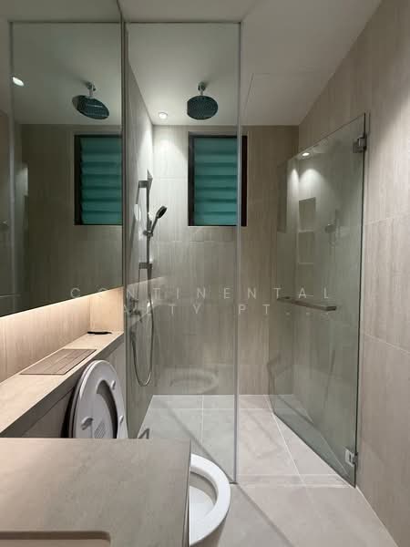 St. Martin Residence, 2 Saint Martin's Drive, 1 Bedroom, 570 sqft, Condominium For Sale, by GEORGE, 500109870 - Bathroom - PropertyGuru.com.sg