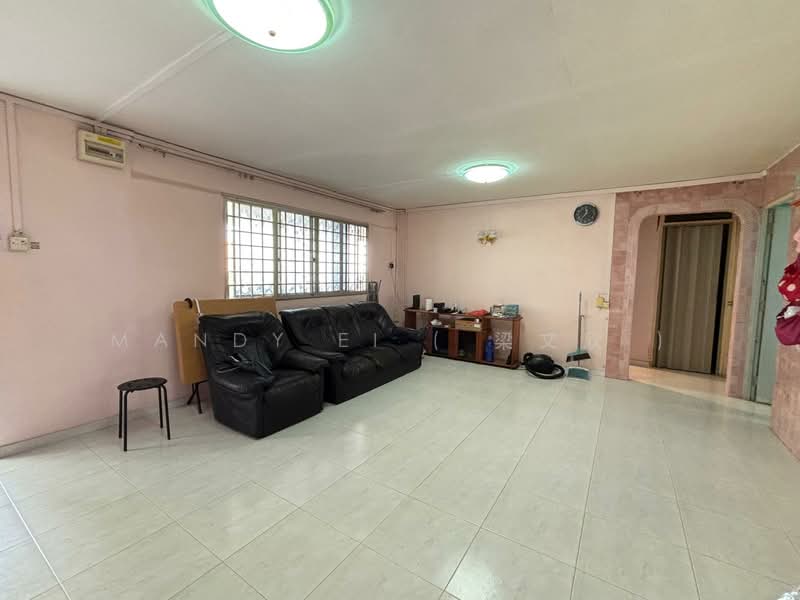 139 Yishun Ring Road, 139 Yishun Ring Road, Room Rental, 180 sqft, HDB Flat For Rent, by Mandy Ei ( 梁文欣 ), 500109878 - Living Room - PropertyGuru.com.sg