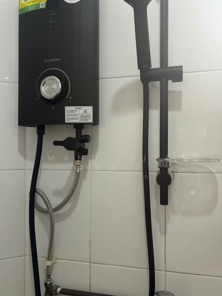 139 Yishun Ring Road, 139 Yishun Ring Road, Room Rental, 200 sqft, HDB Flat For Rent, by Mandy Ei ( 梁文欣 ), 500109878 - Bathroom - PropertyGuru.com.sg