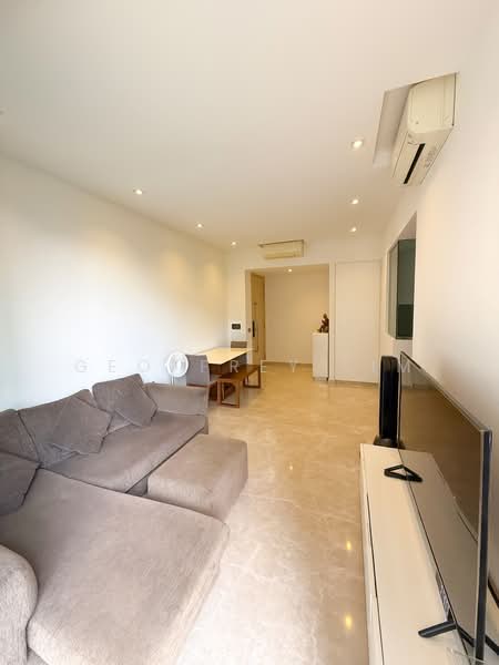 The Luxurie, 21 Compassvale Road, Room Rental, 120 sqft, Condominium For Rent, by Geoffrey Lim, 500109879 - Living Room - PropertyGuru.com.sg