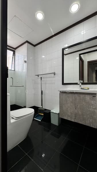 Mendon Spring, 198 Pasir Panjang Road, 3 Bedrooms, 1,066 sqft, Condominium For Rent, by Robin Ooi, 500109885 - PropertyGuru.com.sg