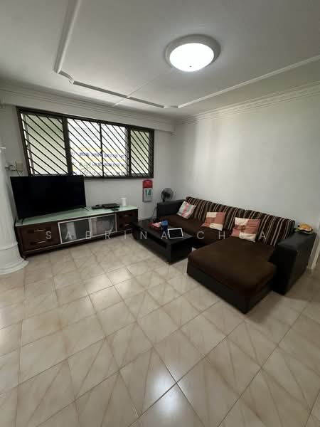 888 Tampines Street 81, 888 Tampines Street 81, 3 Bedrooms, 1,119 sqft, HDB Flat For Sale, by Sabrina Chua, 500109886 - Living Room - PropertyGuru.com.sg