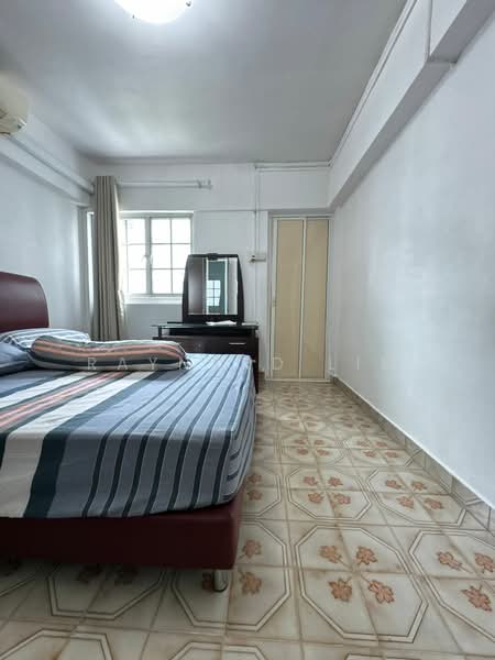 212 Ang Mo Kio Avenue 3, 212 Ang Mo Kio Avenue 3, 2 Bedrooms, 721 sqft, HDB Flat For Rent, by Raynard Lim, 500109891 - Bedroom - PropertyGuru.com.sg