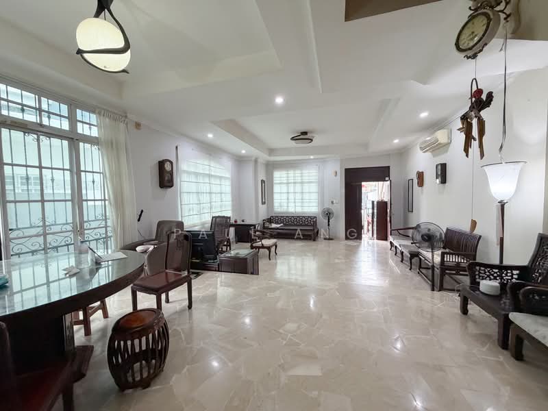Jalan Malu-malu, , 5 Bedrooms, 3,900 sqft, Semi-Detached House For Sale, by Paul Ang, 500109898 - Living Room - PropertyGuru.com.sg