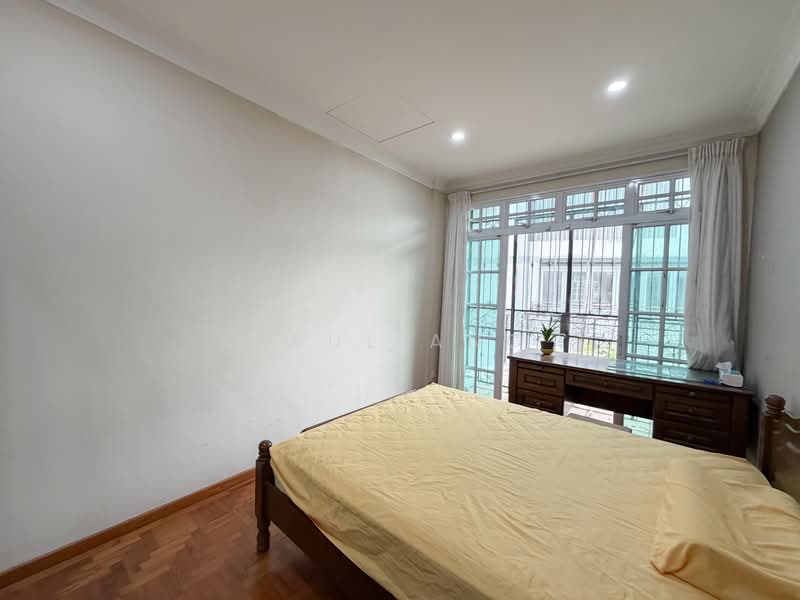Jalan Malu-malu, , 5 Bedrooms, 3,900 sqft, Semi-Detached House For Sale, by Paul Ang, 500109898 - Bedroom - PropertyGuru.com.sg