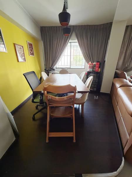 246 Bishan Street 22, 246 Bishan Street 22, 3 Bedrooms, 1,108 sqft, HDB Flat For Sale, by Agnes Sem, 500109900 - Dining Room - PropertyGuru.com.sg
