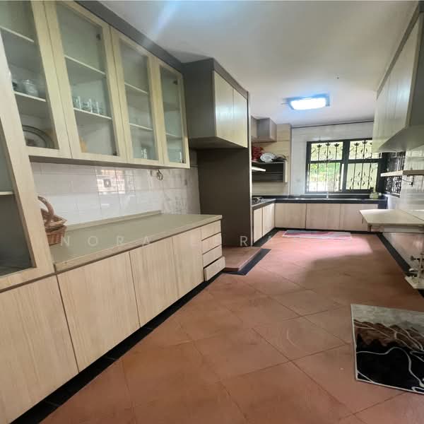 660A Jurong West Street 64, 660A Jurong West Street 64, 3 Bedrooms, 979 sqft, HDB Flat For Sale, by Nora Ebrahim, 500109912 - Kitchen - PropertyGuru.com.sg