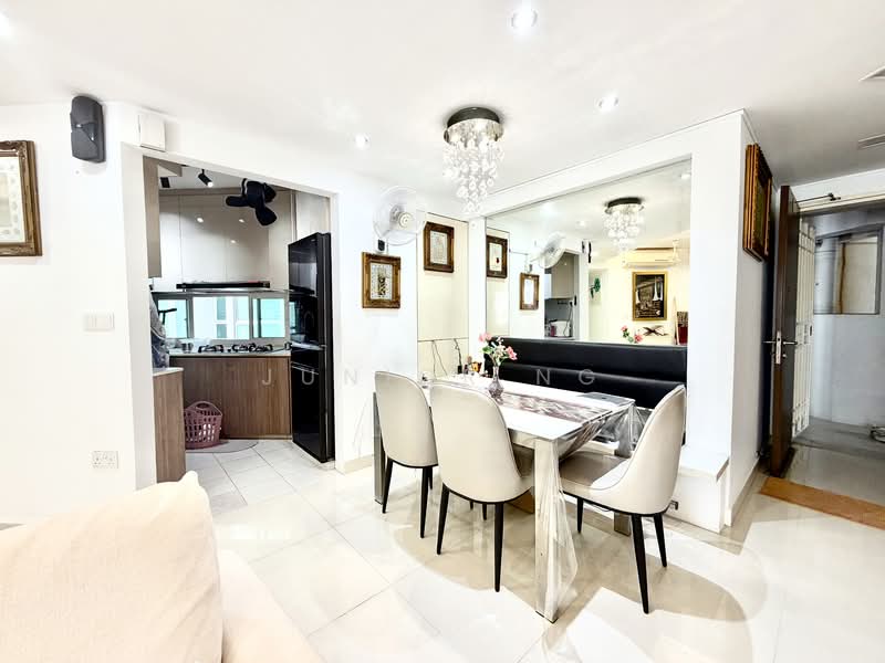 588D Ang Mo Kio Street 52, 588D Ang Mo Kio Street 52, 3 Bedrooms, 1,205 sqft, HDB Flat For Sale, by Junior Ng, 500109916 - Dining - PropertyGuru.com.sg