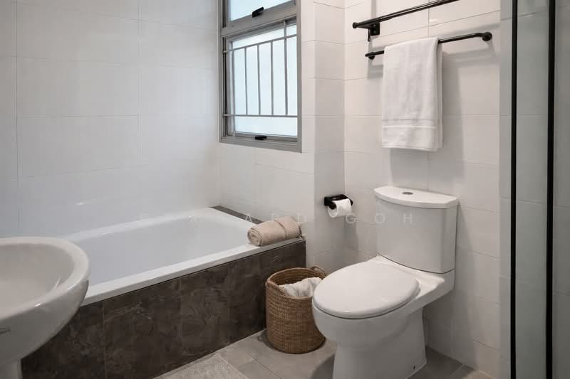 The Elysia, 6 Mar Thoma Road, 3 Bedrooms, 1,410 sqft, Condominium For Sale, by Bernard Goh, 500109917 - Bathroom - PropertyGuru.com.sg