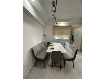 For Rent - 205A Compassvale Lane