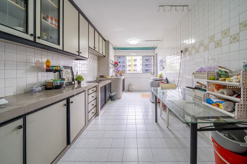 Dual Key Jumbo Unit in AMK, , 4 Bedrooms, 1,464 sqft, HDB Flat For Sale, by Ethan Lim, 500109921 - Kitchen - PropertyGuru.com.sg