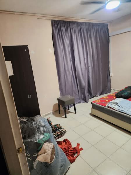 168 Woodlands Street 11, 168 Woodlands Street 11, 2 Bedrooms, 1,054 sqft, HDB Flat For Rent, by Dexter Lim, 500109925 - Bedroom - PropertyGuru.com.sg