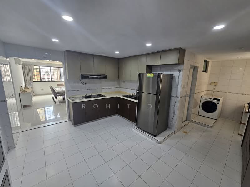 Windy Heights, 82 Jalan Daud, 4 Bedrooms, 2,476 sqft, Condominium For Rent, by Rohit D., 500109942 - Kitchen - PropertyGuru.com.sg