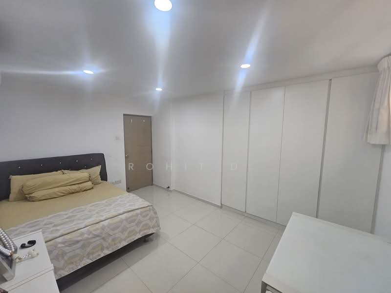 Windy Heights, 82 Jalan Daud, 4 Bedrooms, 2,476 sqft, Condominium For Rent, by Rohit D., 500109942 - Bedroom 4 - PropertyGuru.com.sg