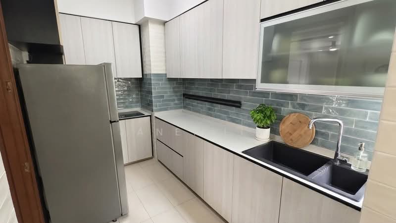 Sunrise Gardens, 57 Sunrise Gardens, 3 Bedrooms, 1,281 sqft, Condominium For Sale, by Janet Lim, 500109952 - Kitchen - PropertyGuru.com.sg
