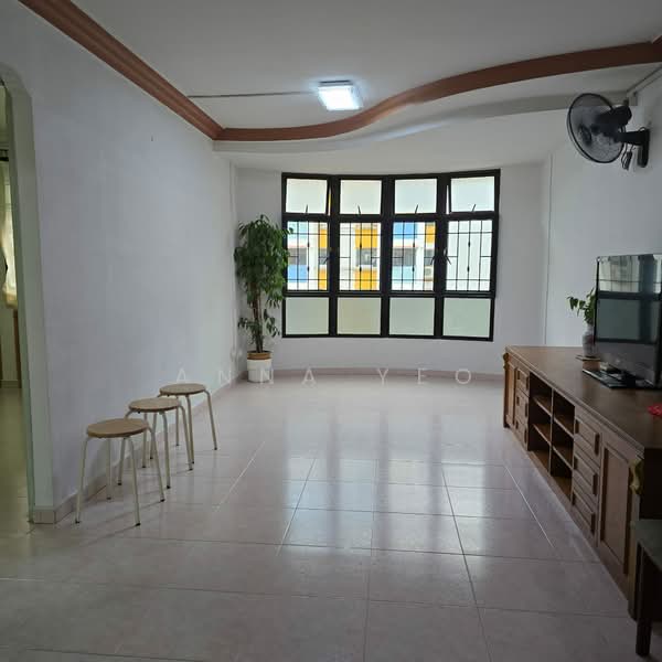 13 Upper Boon Keng Road, 13 Upper Boon Keng Road, 3 Bedrooms, 1,098 sqft, HDB Flat For Sale, by Anna Yeo, 500109956 - Living Room - PropertyGuru.com.sg