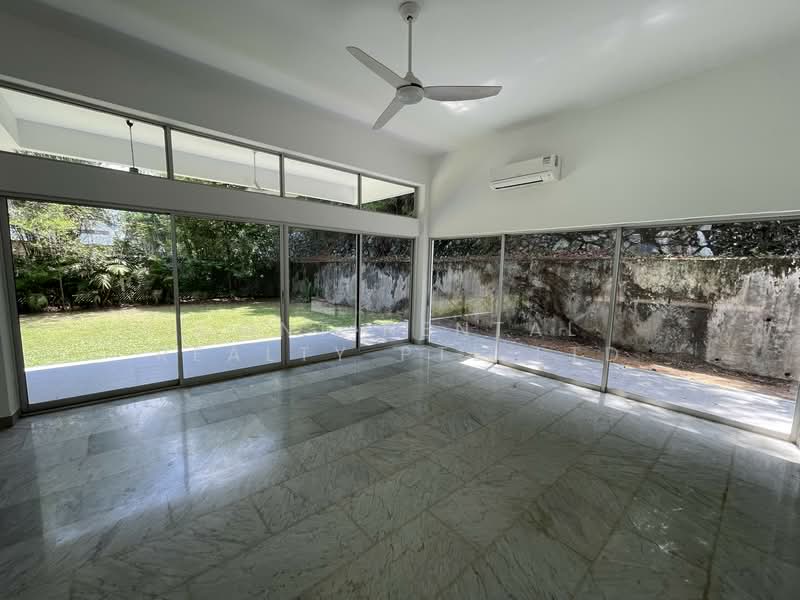 Windsor Park Estate, Windsor Park Road, 5 Bedrooms, 6,000 sqft, Detached House For Rent, by GEORGE, 500109960 - Living Room - PropertyGuru.com.sg