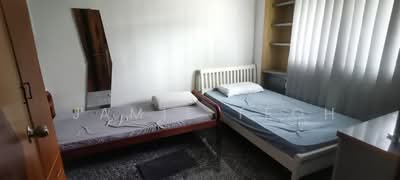 For Rent - 175C Punggol Field