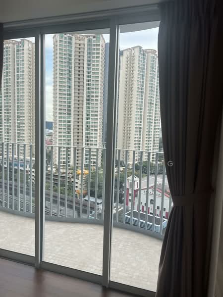 Queens Peak, 1 Dundee Road, 3 Bedrooms, 947 sqft, Condominium For Sale, by Willy Wong, 500109965 - PropertyGuru.com.sg