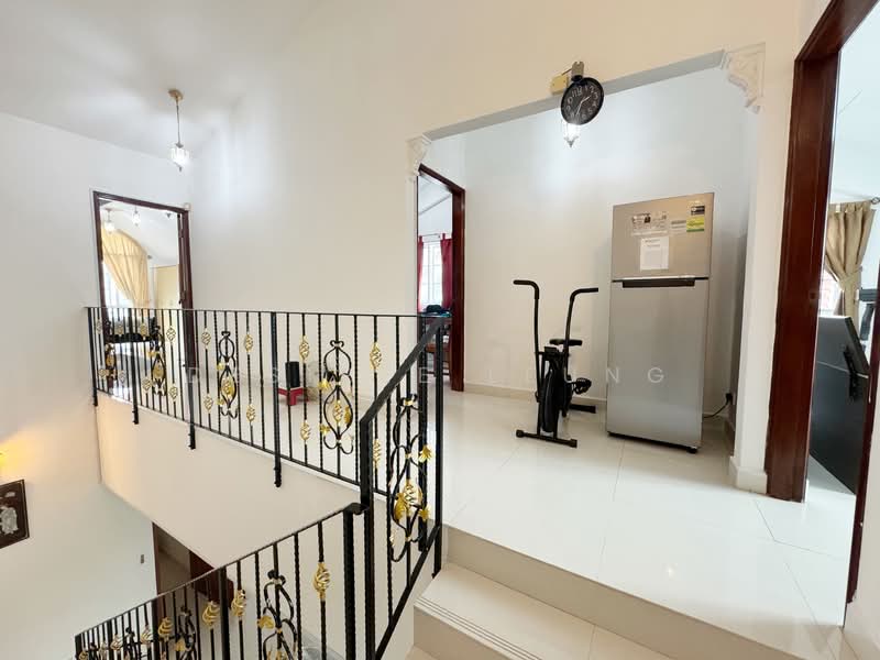 Spacious 8BR Semi-D within 1KM of CHIJ St Nic. Ideal for Multi Gen Living, , 8 Bedrooms, 3,500 sqft, Semi-Detached House For Sale, by Desiree Leung, 500109971 - Interior - PropertyGuru.com.sg