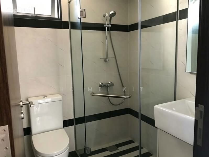 Symphony Suites, 15 Yishun Close, 3 Bedrooms, 786 sqft, Condominium For Rent, by Ho Mei Kit, 500109982 - Bathroom - PropertyGuru.com.sg