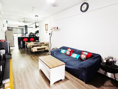 For Sale - 404 Ang Mo Kio Avenue 10