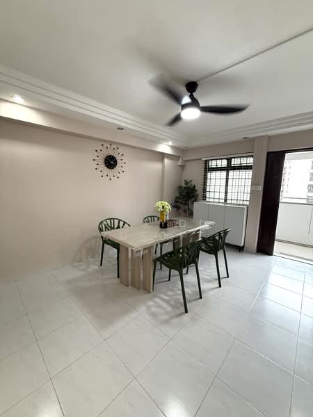 For Sale - 645 Jurong West Street 61