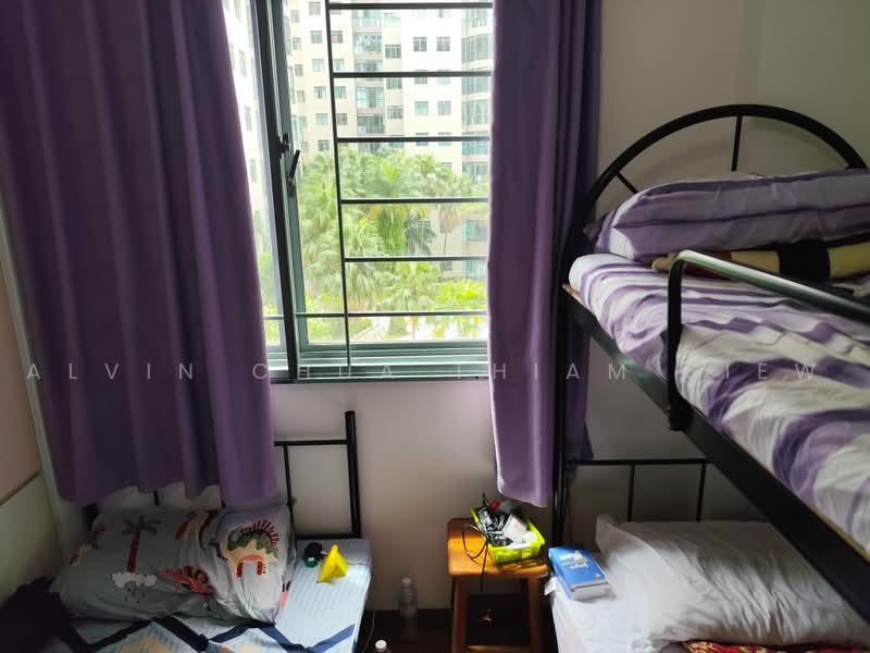 Summerdale, 2 Boon Lay Drive, 3 Bedrooms, 1,271 sqft, Condominium For Sale, by Alvin Chua Thiam Siew, 500109991 - Bedroom - PropertyGuru.com.sg