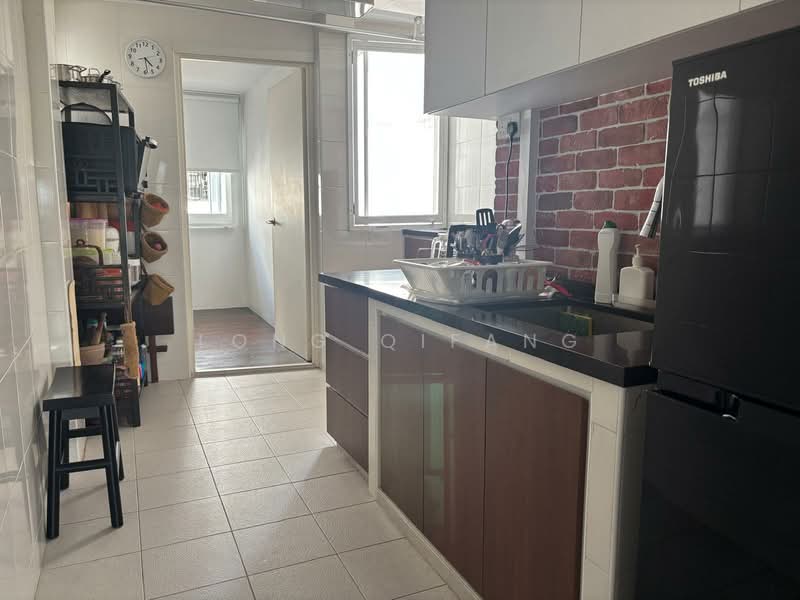 9 Jalan Batu, 9 Jalan Batu, Room Rental, 150 sqft, HDB Flat For Rent, by Long Qifang, 500109999 - Kitchen - PropertyGuru.com.sg
