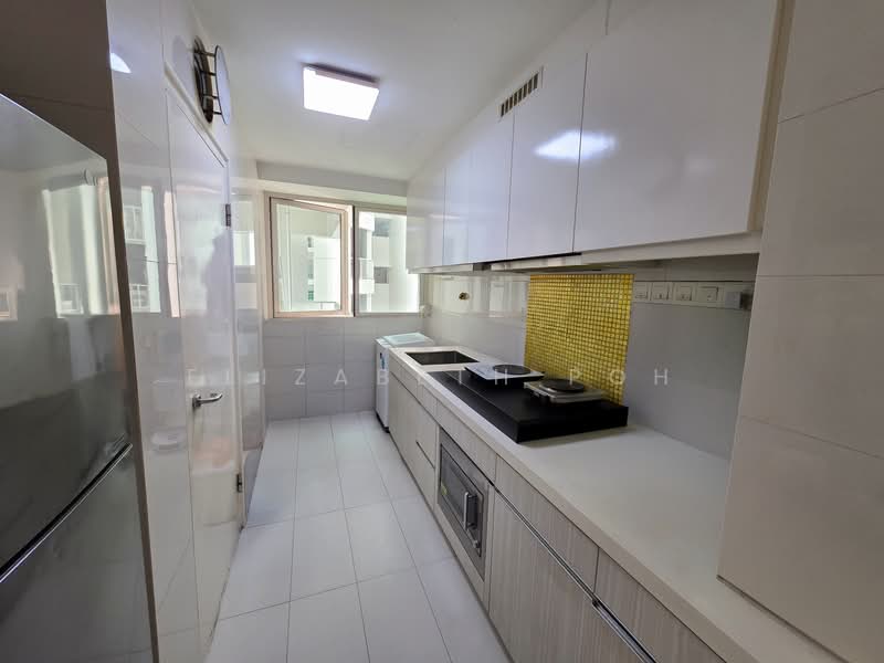 1 Canberra, 3 Canberra Drive, 3 Bedrooms, 947 sqft, Executive Condominium For Rent, by Elizabeth Poh, 500110005 - Kitchen - PropertyGuru.com.sg