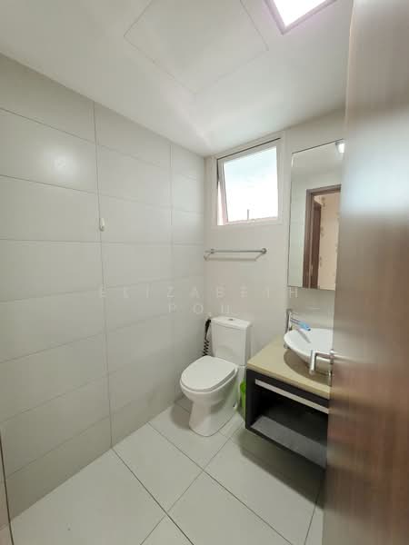 1 Canberra, 3 Canberra Drive, 3 Bedrooms, 947 sqft, Executive Condominium For Rent, by Elizabeth Poh, 500110005 - Bathroom - PropertyGuru.com.sg