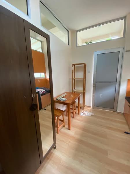 Tuan Sing Park, Yio Chu Kang Road, Room Rental, 350 sqft, Semi-Detached House For Rent, by Juliana Lee, 500110018 - Interior - PropertyGuru.com.sg