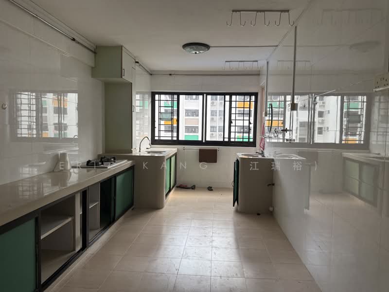 205 Marsiling Drive, 205 Marsiling Drive, 3 Bedrooms, 979 sqft, HDB Flat For Sale, by Eric KANG (江瑞裕), 500110023 - Kitchen - PropertyGuru.com.sg