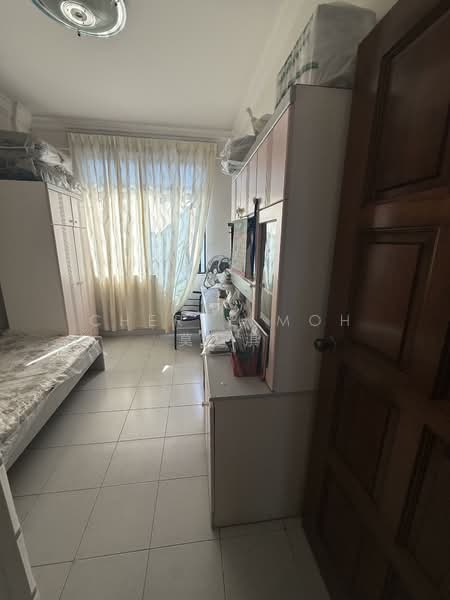 For Sale - Le Conney Park