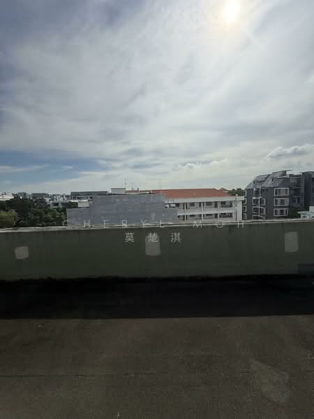 For Sale - Le Conney Park