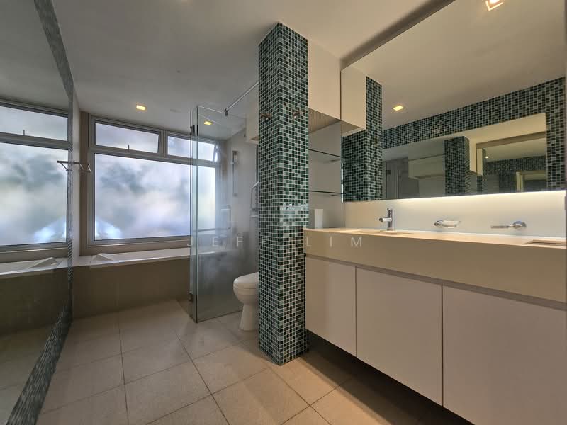 Palisades, 294 Pasir Panjang Road, 4 Bedrooms, 3,326 sqft, Condominium For Sale, by Jeff Lim, 500110033 - Bathroom - PropertyGuru.com.sg